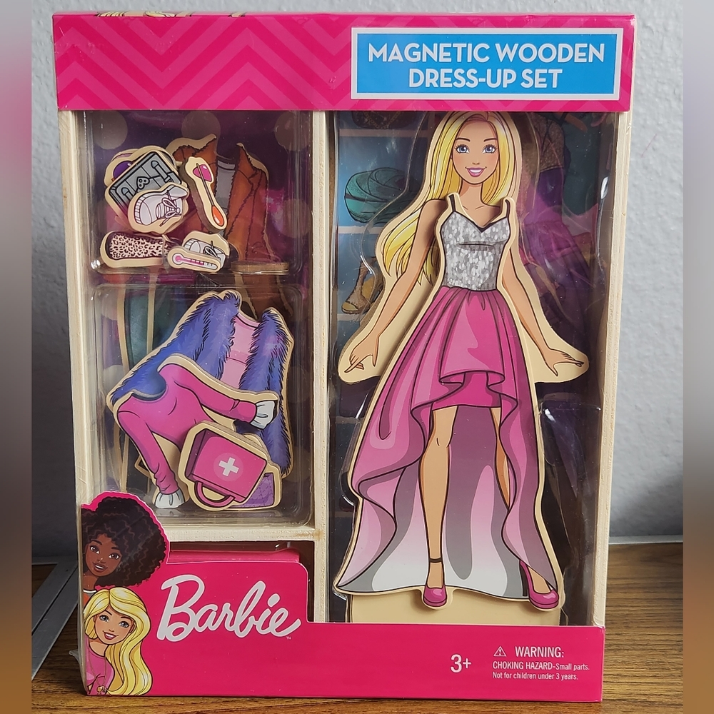 Barbie Magnetic Wooden Dress Up Set